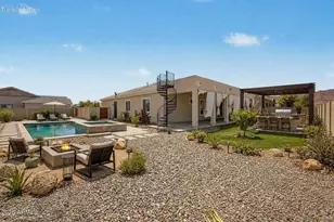 8428 S 16th Dr, Phoenix, AZ 85041 - Photo 30