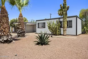 7914 E Latham St, Scottsdale, AZ 85257 - Photo 32