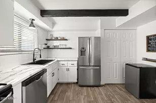 7914 E Latham St, Scottsdale, AZ 85257 - Photo 14