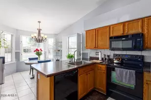 862 W Saragosa St, Chandler, AZ 85225 - Photo 4