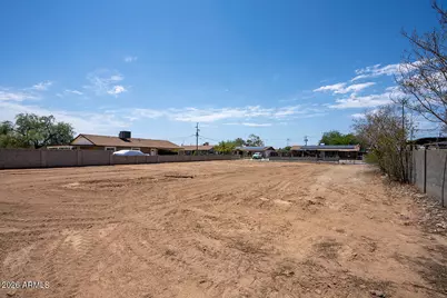 607 S 1st Street #33, Avondale, AZ 85323 - Photo 2