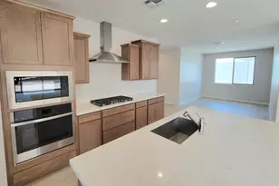 32071 N 117th Ave, Peoria, AZ 85383 - Photo 4