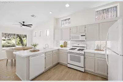 13612 W Robertson Drive, Sun City West, AZ 85375 - Photo 20