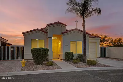 148 N Warren Street, Mesa, AZ 85207 - Photo 2