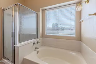 7573 W Kerry Ln, Glendale, AZ 85308 - Photo 14