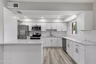 2049 W Joan De Arc Ave, Phoenix, AZ 85029 - Photo 10