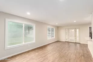 518 N Pepperwood Ct, Chandler, AZ 85226 - Photo 8