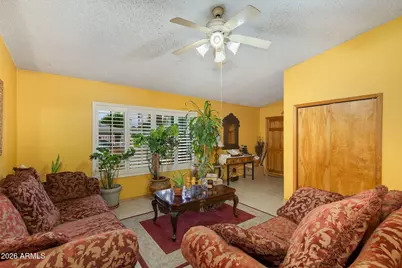 2240 E Whitton Avenue, Phoenix, AZ 85016 - Photo 6