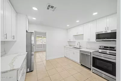 8118 N 29th Avenue, Phoenix, AZ 85051 - Photo 1