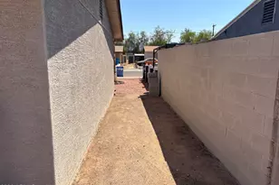 1732 E Atlanta Ave, Phoenix, AZ 85040 - Photo 24