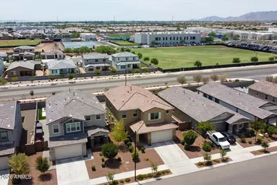 17313 W Wood Drive, Surprise, AZ 85388 - Photo 2