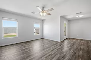 1040 W Nina Dr, Casa Grande, AZ 85122 - Photo 6