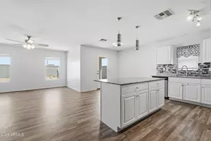 1040 W Nina Dr, Casa Grande, AZ 85122 - Photo 4