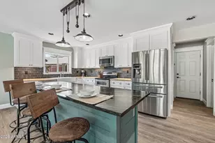 5022 W Harmont Dr, Glendale, AZ 85302 - Photo 8