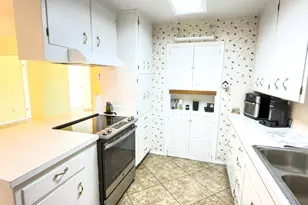 3136 W Wethersfield Rd, Phoenix, AZ 85029 - Photo 8