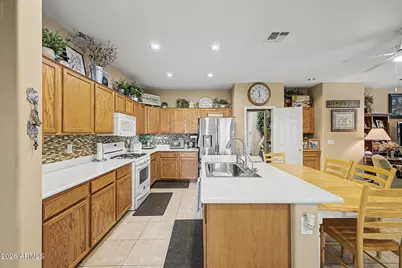 43186 W Lindgren Drive, Maricopa, AZ 85138 - Photo 14