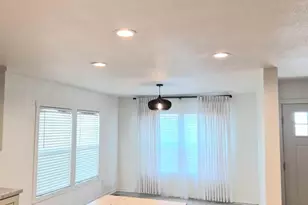 400 W Baseline Rd, Tempe, AZ 85284 - Photo 10