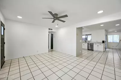 5833 W John Cabot Road, Glendale, AZ 85308 - Photo 6