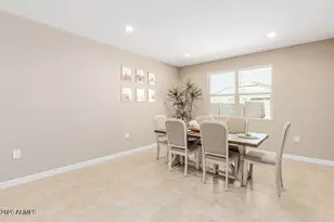 30916 W Verde Ln, Buckeye, AZ 85396 - Photo 8