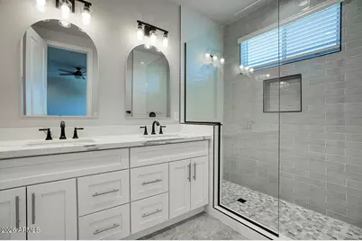 4506 N 10th Street #Unit 2, Phoenix, AZ 85014 - Photo 14