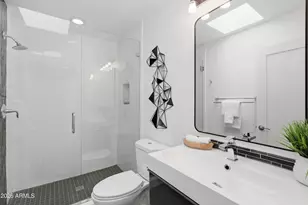 3230 E Colter St, Phoenix, AZ 85018 - Photo 22