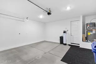 24629 N 164th Dr, Surprise, AZ 85387 - Photo 32