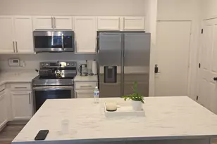 7835 W Alvarado Rd, Phoenix, AZ 85035 - Photo 10