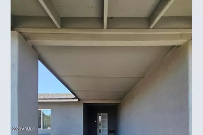 5040 N 69th Drive, Glendale, AZ 85303 - Photo 2