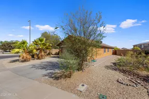 25883 W Gibson Ln, Buckeye, AZ 85326 - Photo 2
