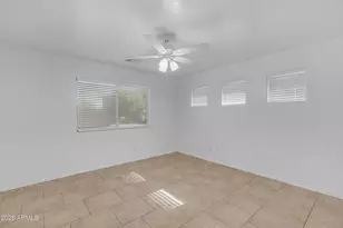 25883 W Gibson Ln, Buckeye, AZ 85326 - Photo 28