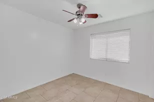 25883 W Gibson Ln, Buckeye, AZ 85326 - Photo 30