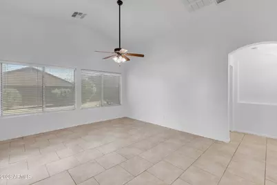 25883 W Gibson Lane, Buckeye, AZ 85326 - Photo 16