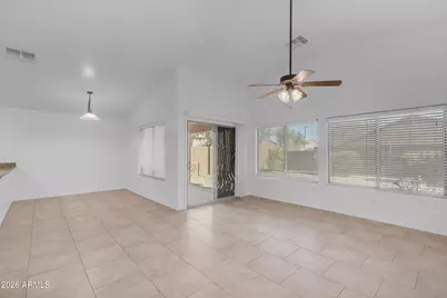 25883 W Gibson Lane, Buckeye, AZ 85326 - Photo 10
