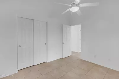 25883 W Gibson Lane, Buckeye, AZ 85326 - Photo 34