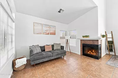 2914 E Windsong Drive, Phoenix, AZ 85048 - Photo 6