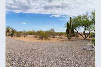40413 N 253rd Avenue, Morristown, AZ 85342 - Photo 2