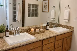 315 E Keim Dr, Phoenix, AZ 85012 - Photo 6