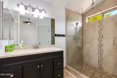2010 E Aire Libre Avenue, Phoenix, AZ 85022 - Photo 14