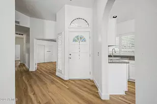 6425 E Redmont Dr, Mesa, AZ 85215 - Photo 4