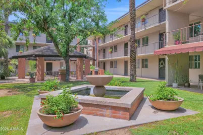 4727 E Lafayette Boulevard #303, Phoenix, AZ 85018 - Photo 22