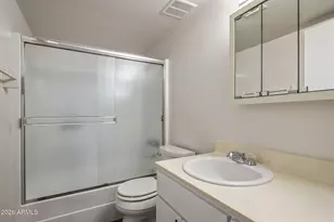 1320 E Bethany Home Rd, Phoenix, AZ 85014 - Photo 12