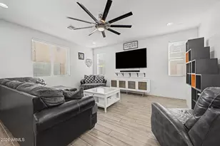 9849 E Solstice Ave, Mesa, AZ 85212 - Photo 4