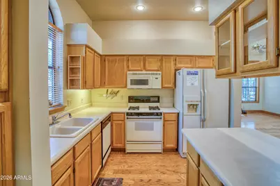 7048 Moon Creek Circle, Pinetop, AZ 85935 - Photo 8