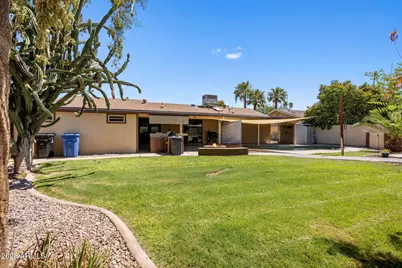 611 E Canterbury Lane, Phoenix, AZ 85022 - Photo 16