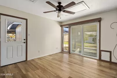 13854 N 47th Avenue, Glendale, AZ 85306 - Photo 8