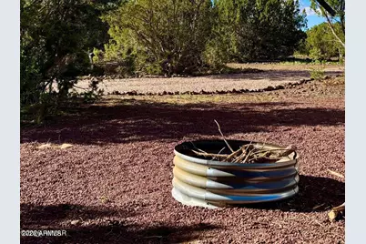 29 Co Rd 3199 -- #-, Vernon, AZ 85940 - Photo 4