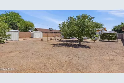 844 E Desert Avenue, Apache Junction, AZ 85119 - Photo 30
