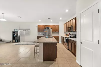 17837 W Country Club Terrace, Surprise, AZ 85387 - Photo 12