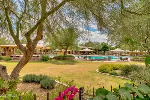3935 E Rough Rider Rd, Phoenix, AZ 85050 - Photo 26