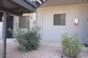 1352 E Highland Ave, Phoenix, AZ 85014 - Photo 18